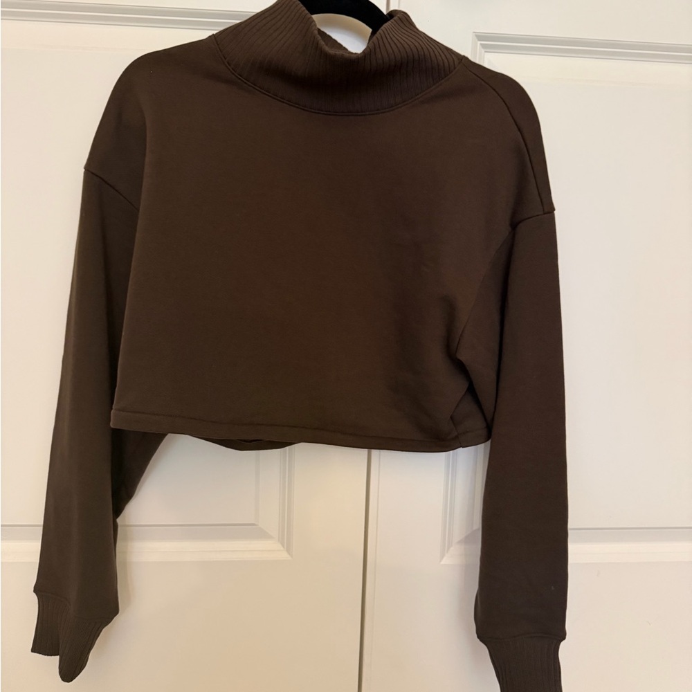 ALO Cropped Serenity Coverup Sweater